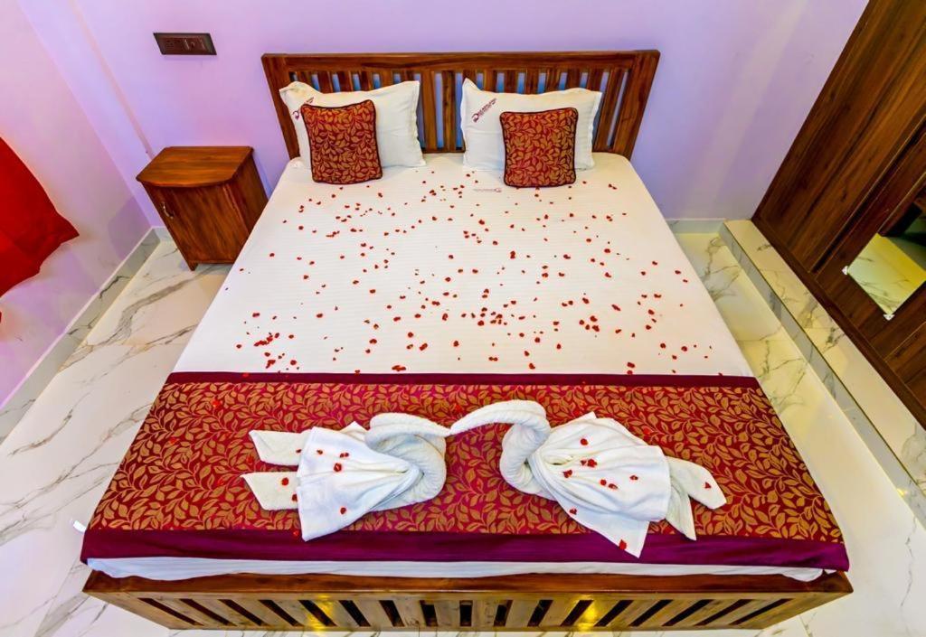 Dreamland Retreat With Swimming Pool Apartment Kottakuppam Bagian luar foto
