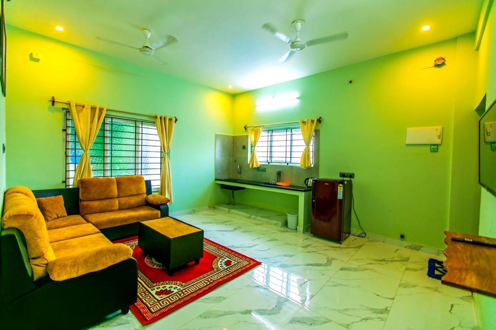 Dreamland Retreat With Swimming Pool Apartment Kottakuppam Bagian luar foto